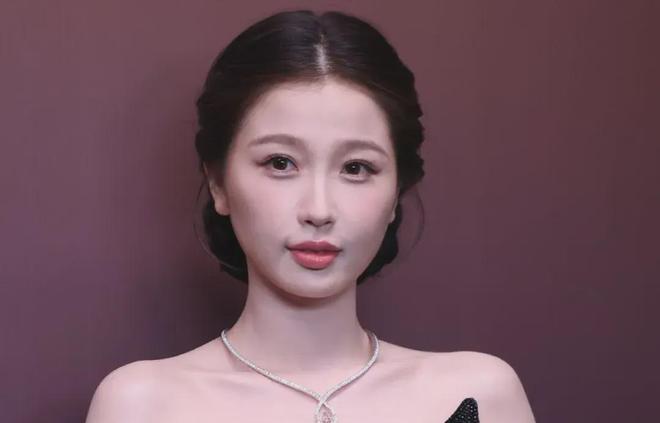 上海这一夜阿娇身材丰腴惠英红气场全开檀健次帅气(图17)
