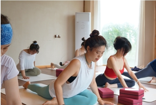 简橙教育平台让中老年人实现老有所学老有所乐(图4)