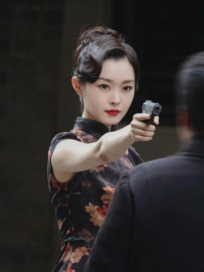 宋轶到底有多美？宋轶的腰夺命的刀！的臀夺人的魂(图2)