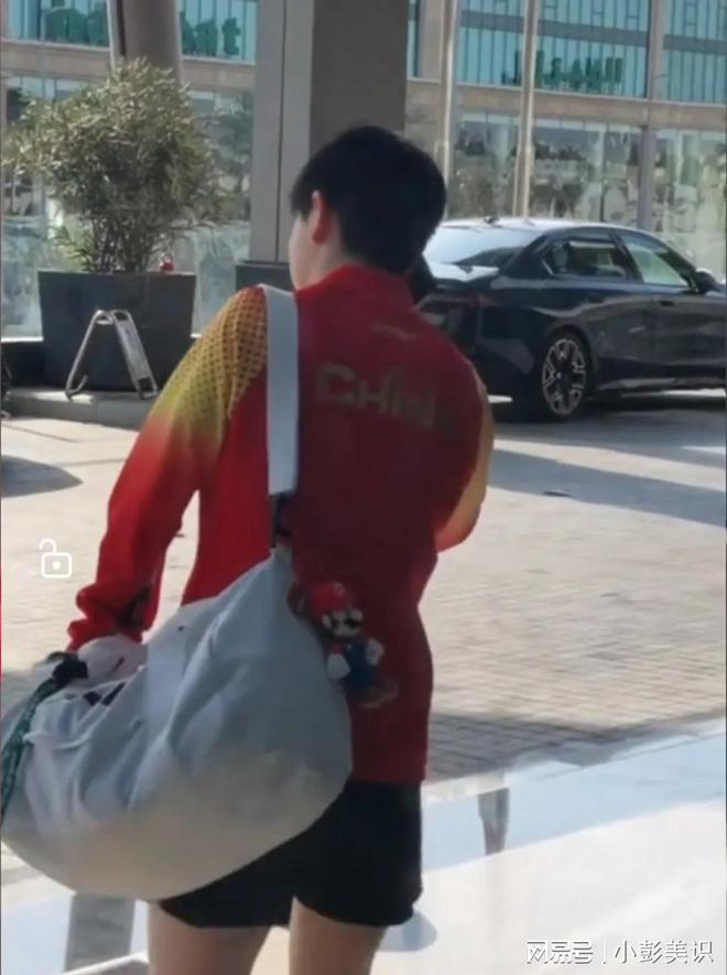 肯德基追加40万份礼盒2月3号为爱返场(图4)