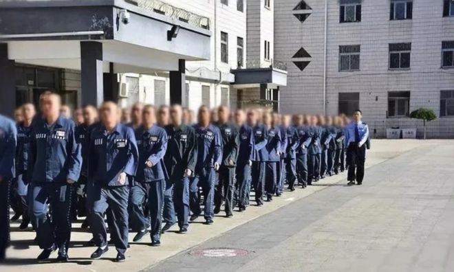 请律师对家人进看守所的影响与必要性分析(图3)
