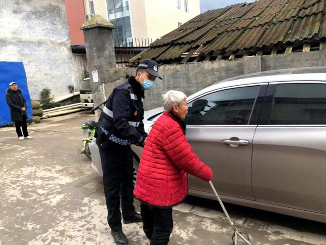 最新研究发现：中老年人不适合天天散步？这么做会让自己更累？(图4)