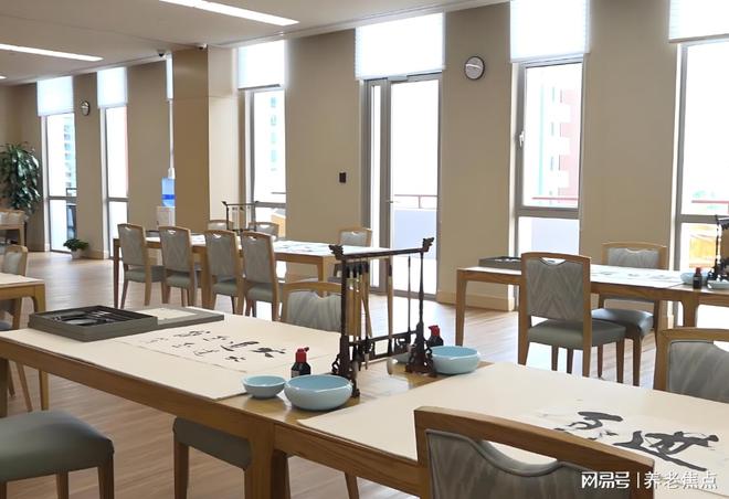 浦东迪士尼附近高端养老院-梧桐人家价格9000元起电话咨询(图2)