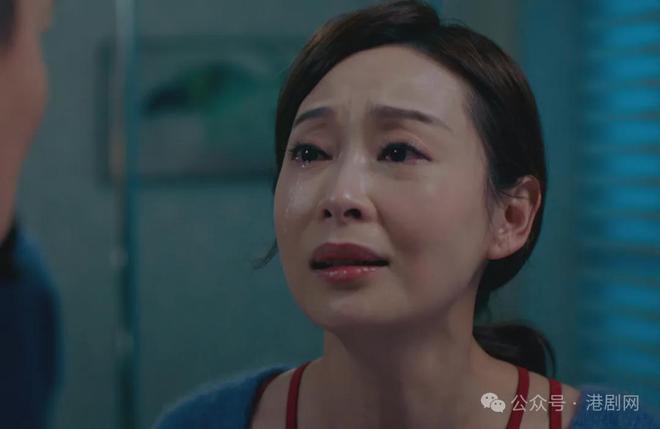TVB视后姐姐大秀身材跳钢管舞！照顾男友子女被封【最强继母】(图2)