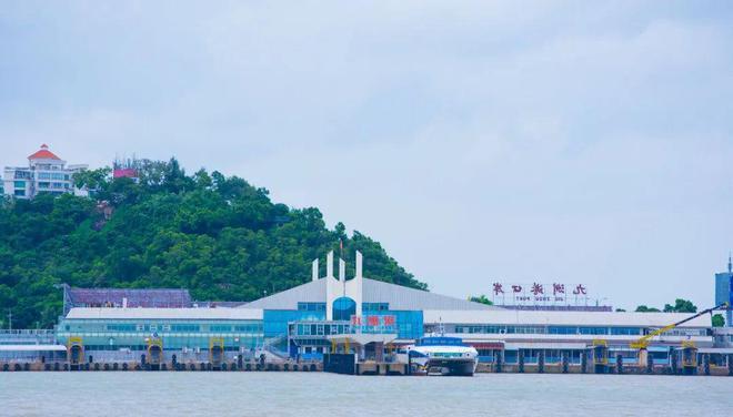 【网站】华发九洲翠湖香山售楼处营销中心电话：热线发布(图4)