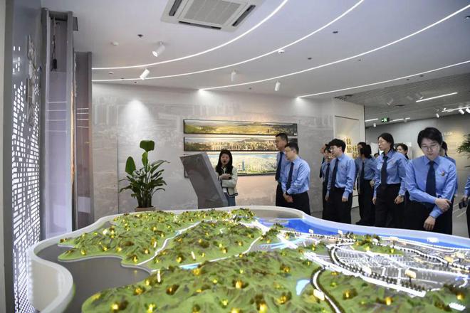 乐清市检察院召开青年干警座谈会暨机关效能建设青年理论学习小组交流会(图7)