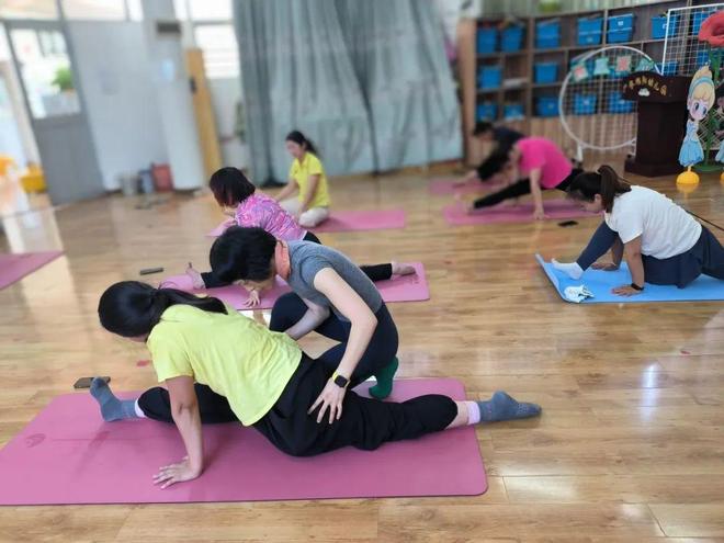 不卡年龄学历还带薪养生：中年女性的天选职业是它？(图14)