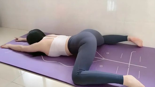 30岁运动女孩跑步上瘾身材好到爆她平时是怎么练的？(图5)