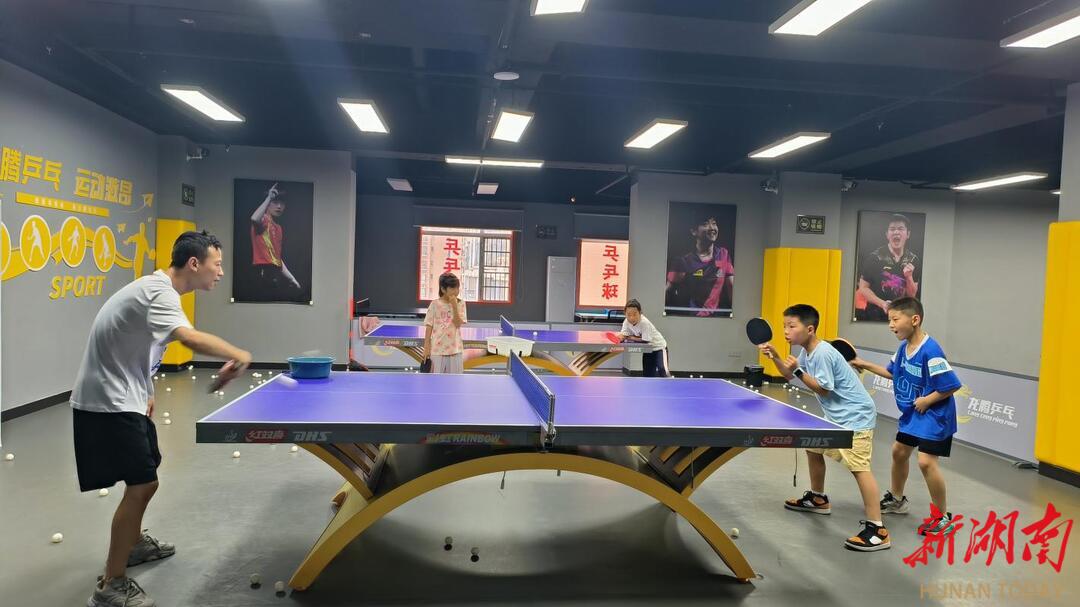 党旗聚力·幸福青园⑩丨青邻·夜校：家门口的“文化磁场”如何撬动基层治理大能量(图2)