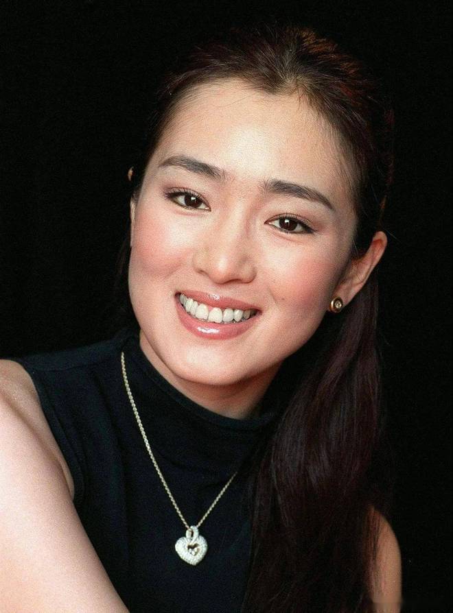 写真展现完美身材这女神范儿谁能抵挡？这谁顶得住嘛？(图5)