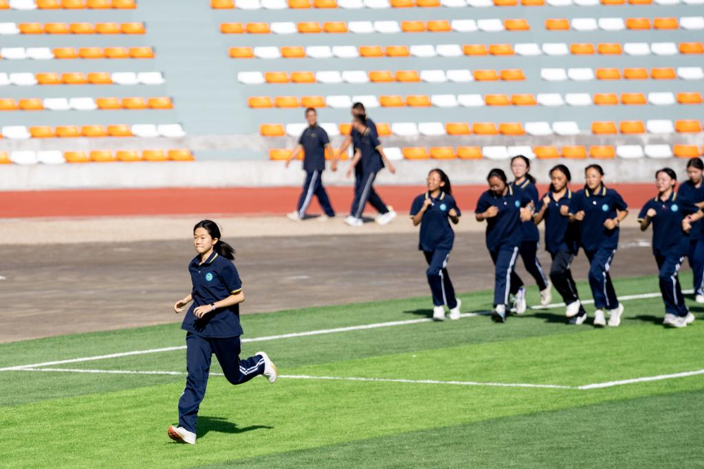 排解“情绪毒素”以体育促身心健康——专家热议教育部要求全面落实“体育每天2小时”(图1)