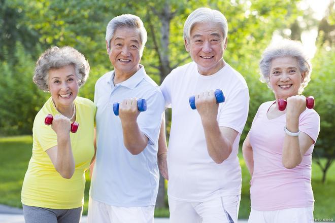 如何应对退休后的空虚感？重新定义人生价值的方法(图3)