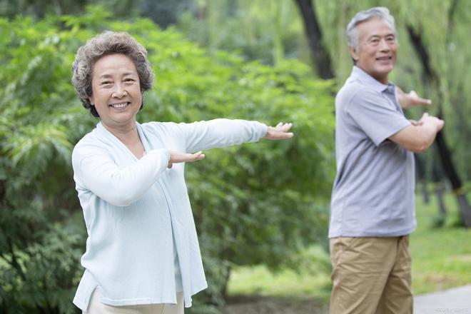 社交活动如何影响老人健康？孤独感的危害与应对(图4)