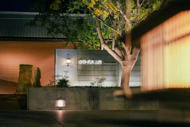 实景盛启!宏星・滨江上院隐翠会所启幕滨江宜居生活引爆豪宅热潮(图9)