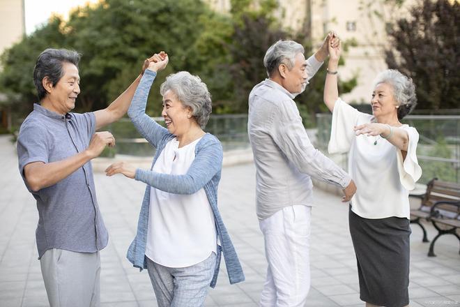 定期参与文体活动除了锻炼身体还有什么更深层的益处?(图2)