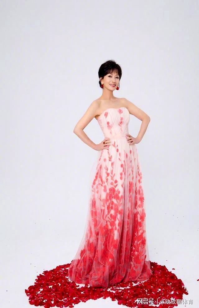 赵雅芝72岁了！生日写真曝光状态超年轻活泼可爱美了一辈子(图1)