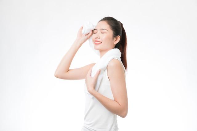 肺癌提前一年就有征兆？医生提醒：身体这3处变化别忽视(图4)