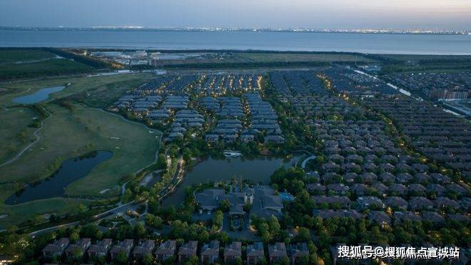 聚焦东滩海上明月售楼处发布：东滩海上明月崇明传奇奢宅(图3)