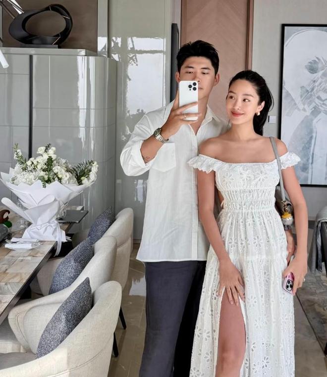 杨采钰富二代老公秀恩爱晒甜蜜照带她在阿联酋过生日互动好甜(图7)