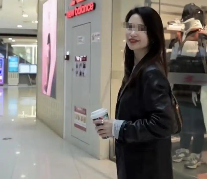 妻子曝老公出轨瑜伽老师闺蜜网友看完原配和闺蜜照对比感叹：真差远了！(图18)