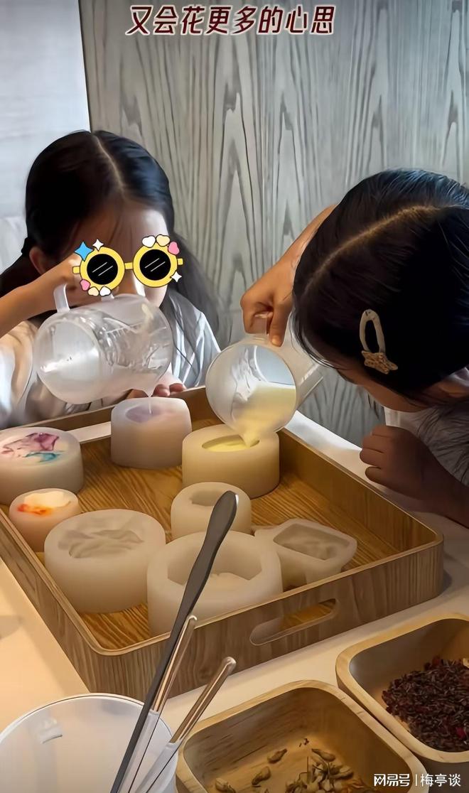 方媛上海购物被偶遇!生图个子矮小身形肥硕溜肩驼背无名媛气质(图19)