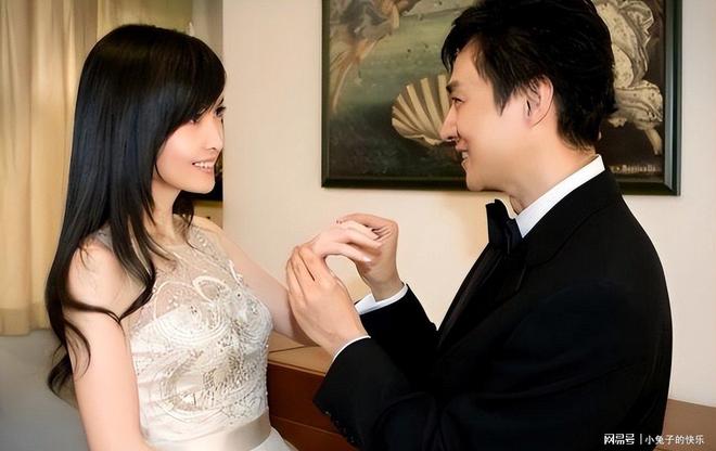 被戴8次绿帽子3次被捉奸在床这就是我们“玉女”守卫的爱情(图7)