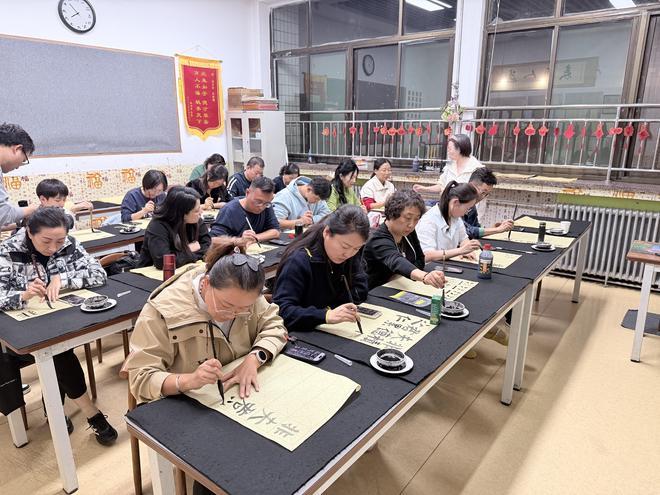 太原职工夜校让2万职工在业余“充电”中逐梦成长(图4)