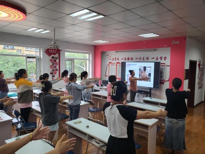 “久坐不‘颈’张”肩颈理疗养生讲座(图1)