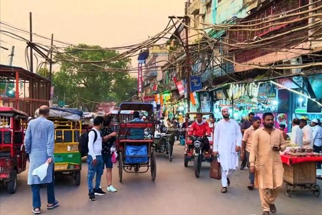 神操作！印度数百官兵在航母甲板做瑜伽：练得再好也难补军工短板(图23)