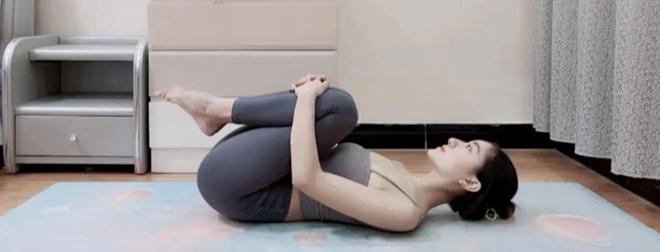 春节大鱼大肉消化不了？三个瑜伽体式快速助消化改善便秘(图3)