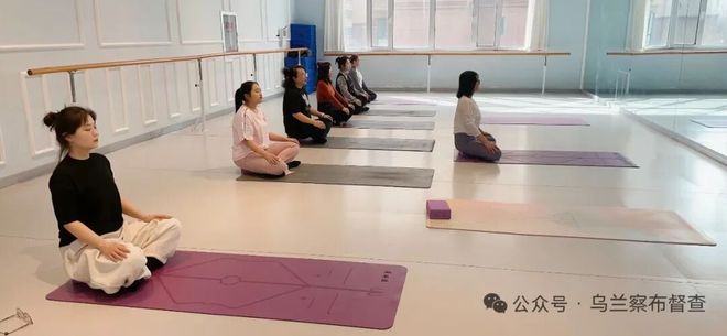 巾帼心向党·实干开新局｜乌兰察布市开展第116个“三八”国际妇女节纪念活动(图4)