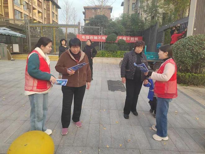 登封市中岳街道:多元活动绘就社区幸福画卷便民惠民暖人心(图2)