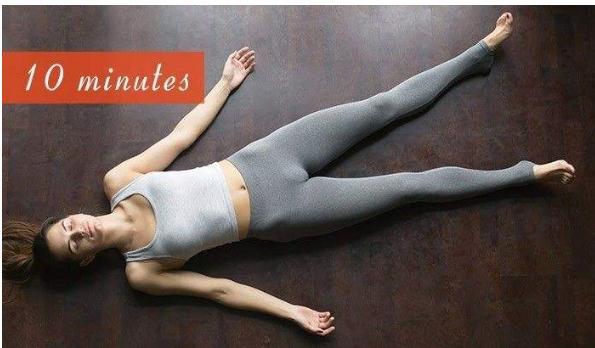 瑜伽“休息术”45分钟胜过睡眠3小时推荐4个体式睡前做(图11)